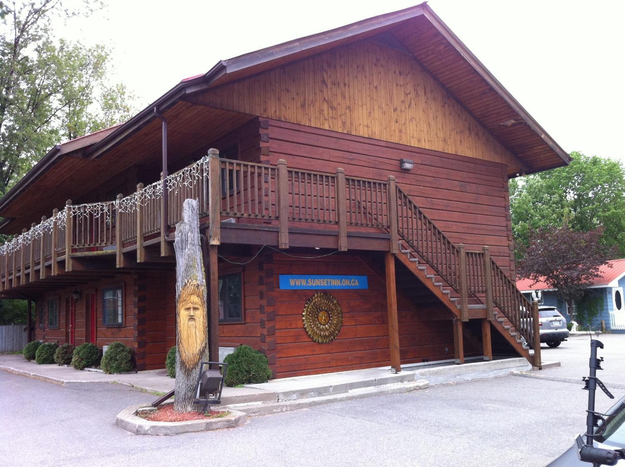 Sunset Inn North Bay Kültér fotó